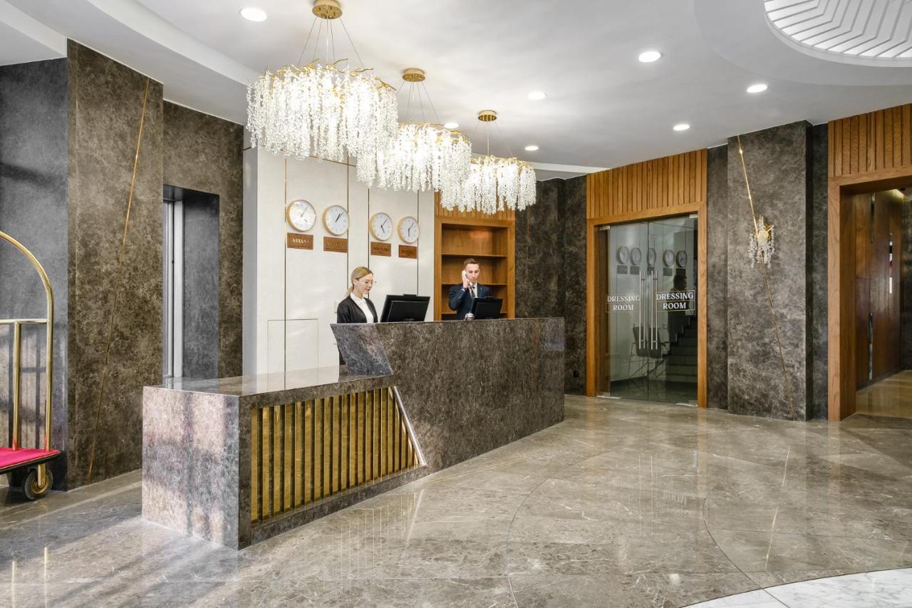 Grand Mildom Hotel Almaty Eksteriør billede