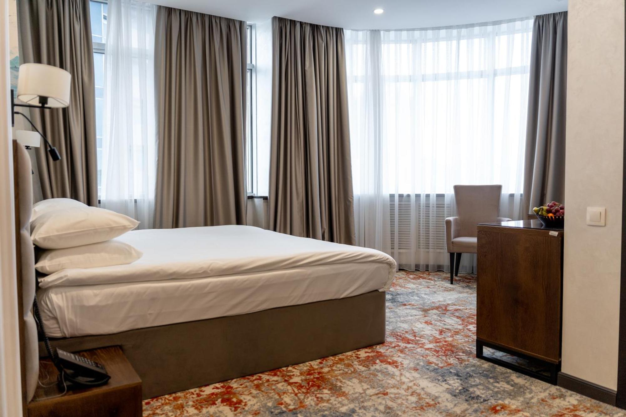 Grand Mildom Hotel Almaty Eksteriør billede